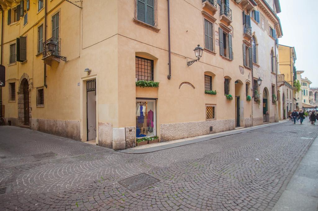 Italianflat - La Residenza Del Cantante Verona Exteriör bild